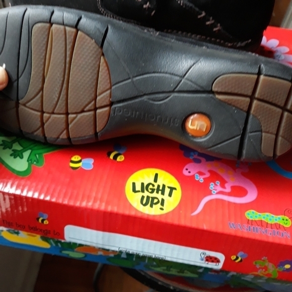 Clark's Structured Girls Shoes in Black Color Pull On Size 5M - Picture 4 of 5